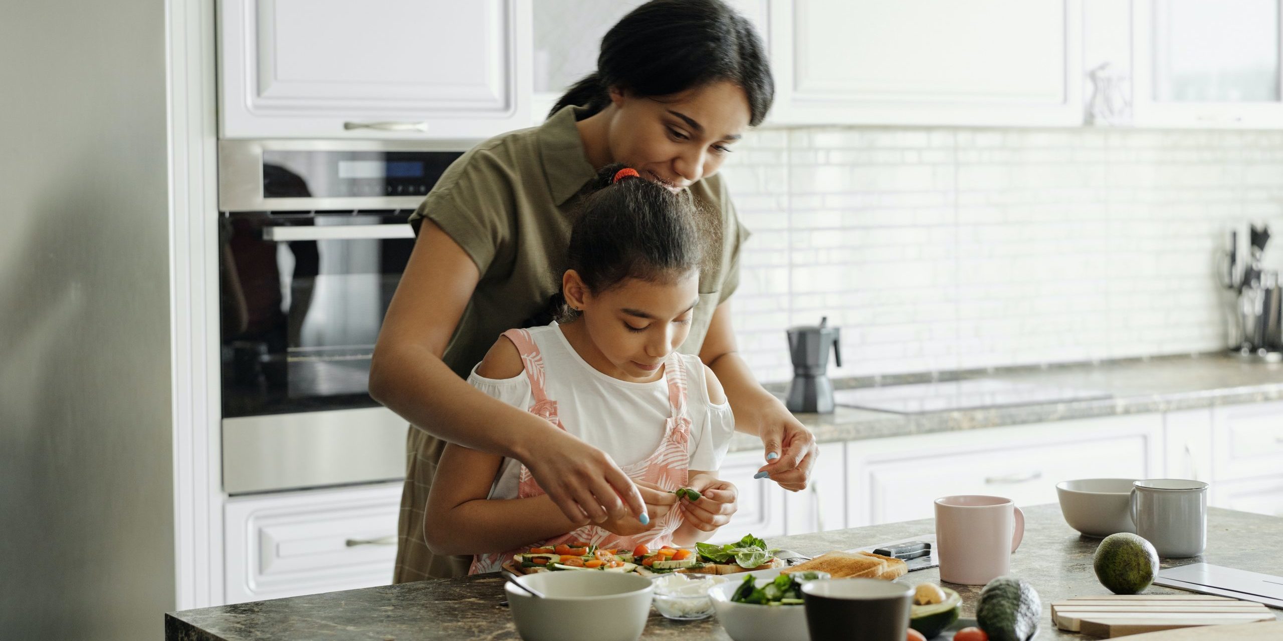 parent and child cooking