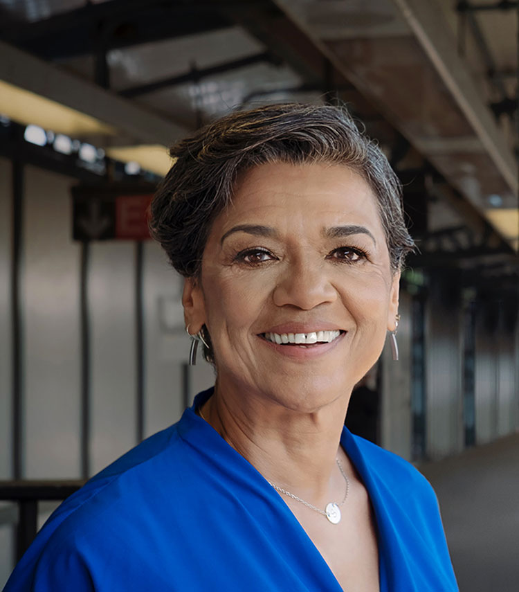 Sonia Manzano